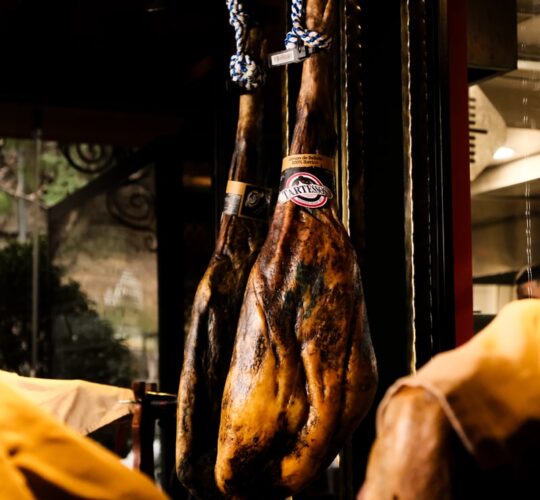 El Gaucho Tirana - Steakhouse Restaurant Tirana - Best Restaurant Tirana - The First Argentinian Restaurant in Tirana, Albania
El Gaucho Tirana, Restoranti i parë Steakhouse Argjentinas në Shqipëri me Mish Black Angus, Bizonti, Verëra Argjentinase - Restaurant Tiranë