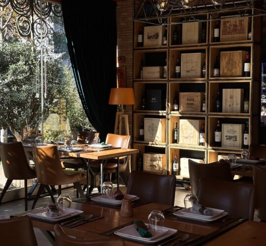 El Gaucho Tirana - Steakhouse Restaurant Tirana - Best Restaurant Tirana - The First Argentinian Restaurant in Tirana, Albania
El Gaucho Tirana, Restoranti i parë Steakhouse Argjentinas në Shqipëri me Mish Black Angus, Bizonti, Verëra Argjentinase - Restaurant Tiranë
